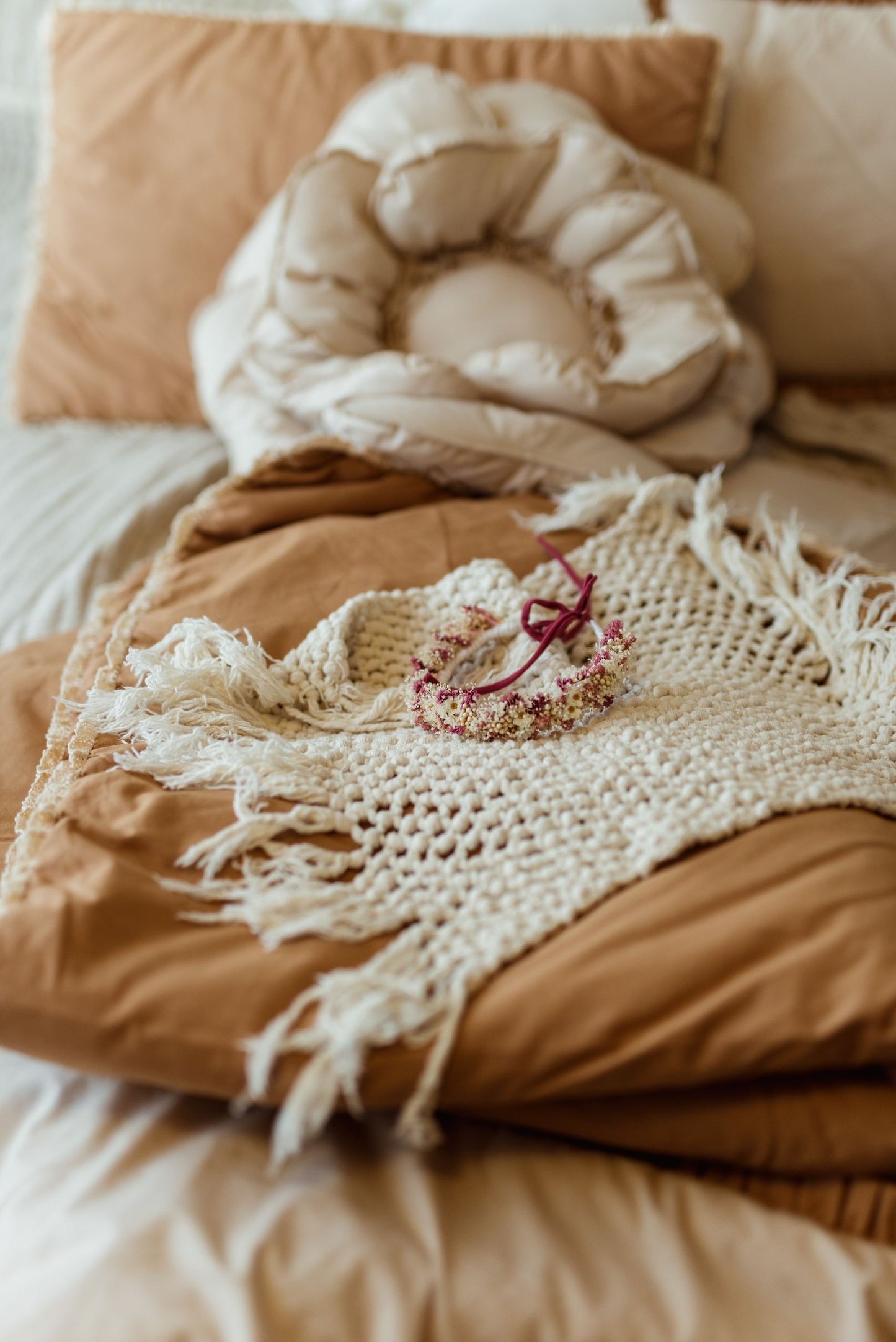 【PRE ORDER】Flower cushion BEIGE