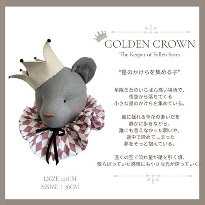 Bear with hatーA gentle guardian of quiet comfort