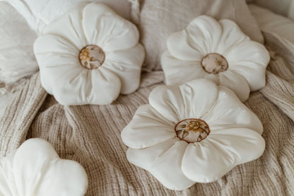【PRE ORDER】Flower cushion(35cm)