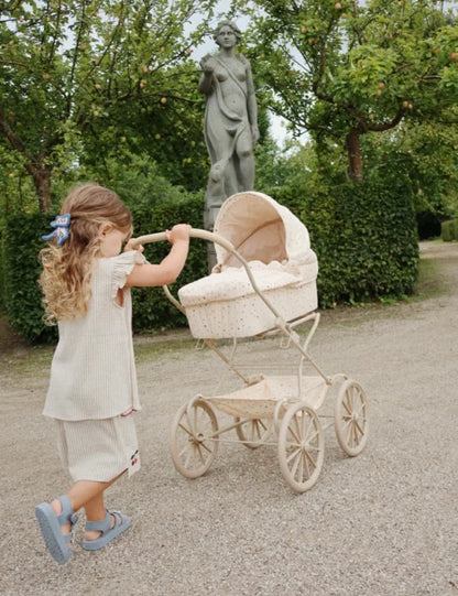 DOLL PRAM