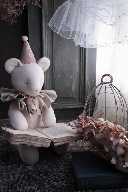Teddy BearーThe House of Small Lights