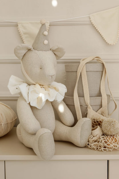 Teddy BearーThe House of Small Lights