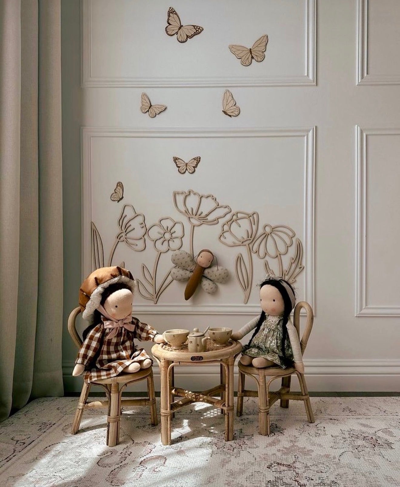 Wood decoration