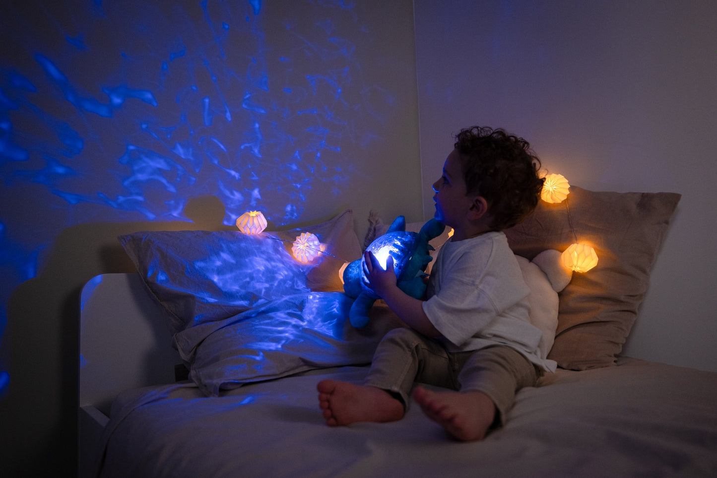 Cloud b baby projector