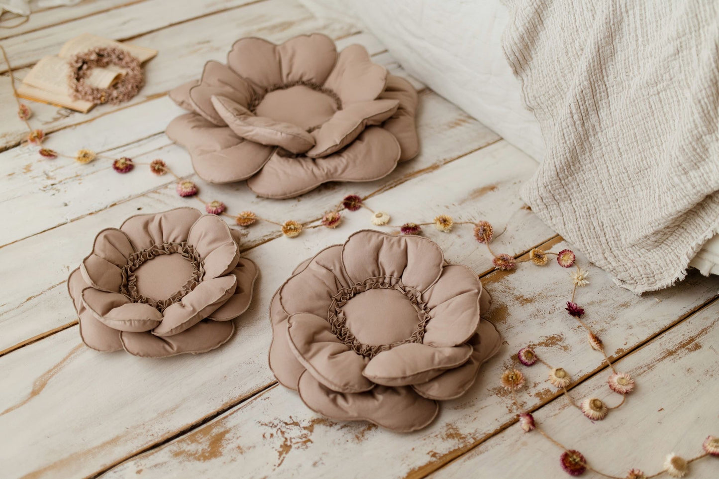Flower cushion