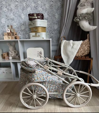 DOLL PRAM