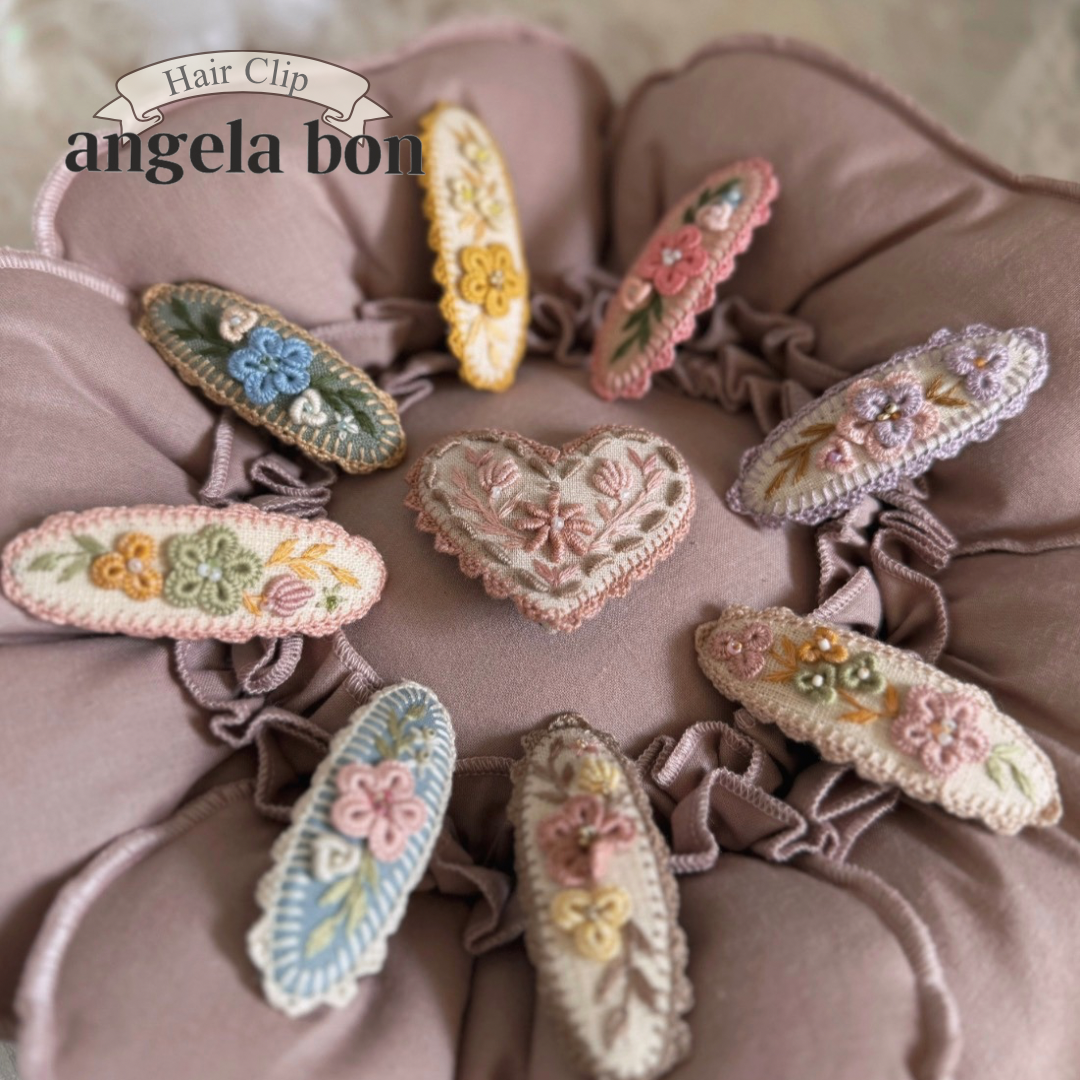 angela bon Hair clip