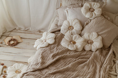【PRE ORDER】Flower cushion(35cm)