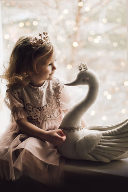 NEW swan with crown