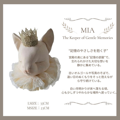 CatーThe Quiet Royals of the Moonlit Palace